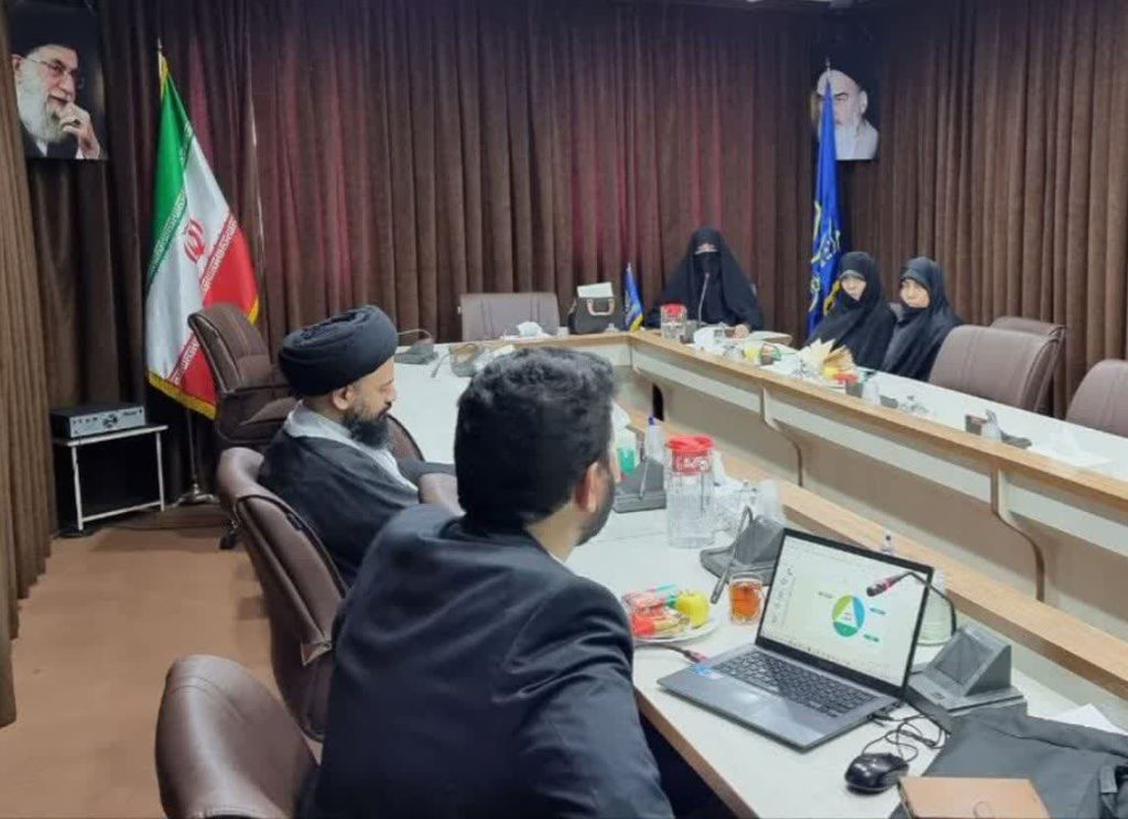 نشست مشترک معاونت پژوهش دبیرخانه و موسسه مذاهب اسلامی با حوزه علمیه خواهران قم