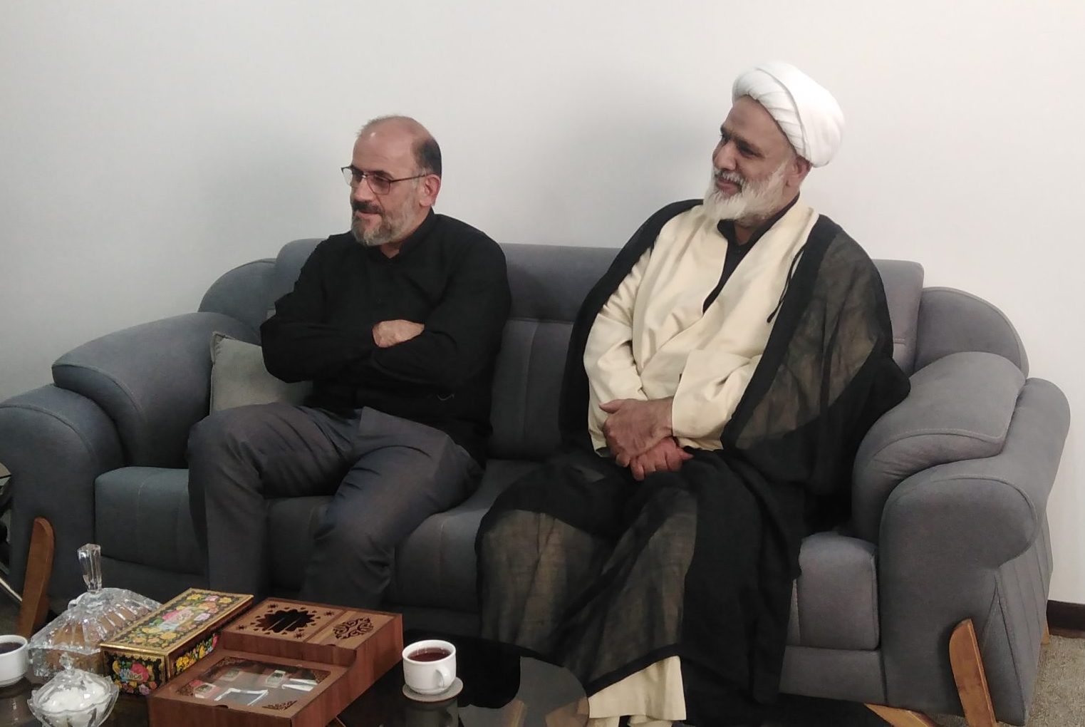 دیدار معاون فرهنگی و آموزش بنیاد شهید و امور ایثارگران قم با مدیر مؤسسه مذاهب اسلامی